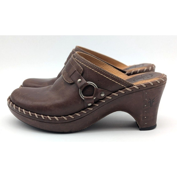 FRYE 70771 Charlotte Distressed Brown Leather Block Heel Clogs Women's 8M - Picture 1 of 12